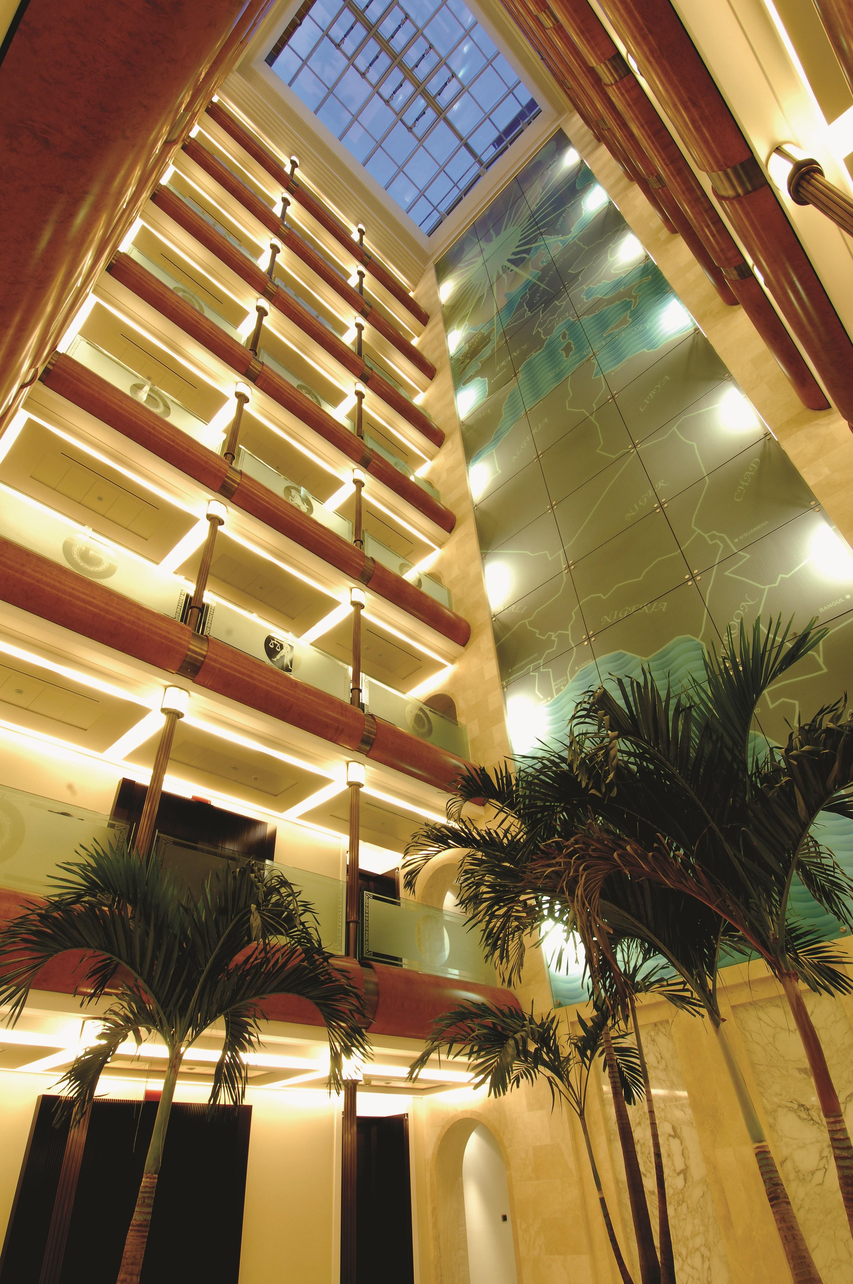 Principi di Piemonte | UNA Esperienze Torino Esterno foto The interior of the hotel