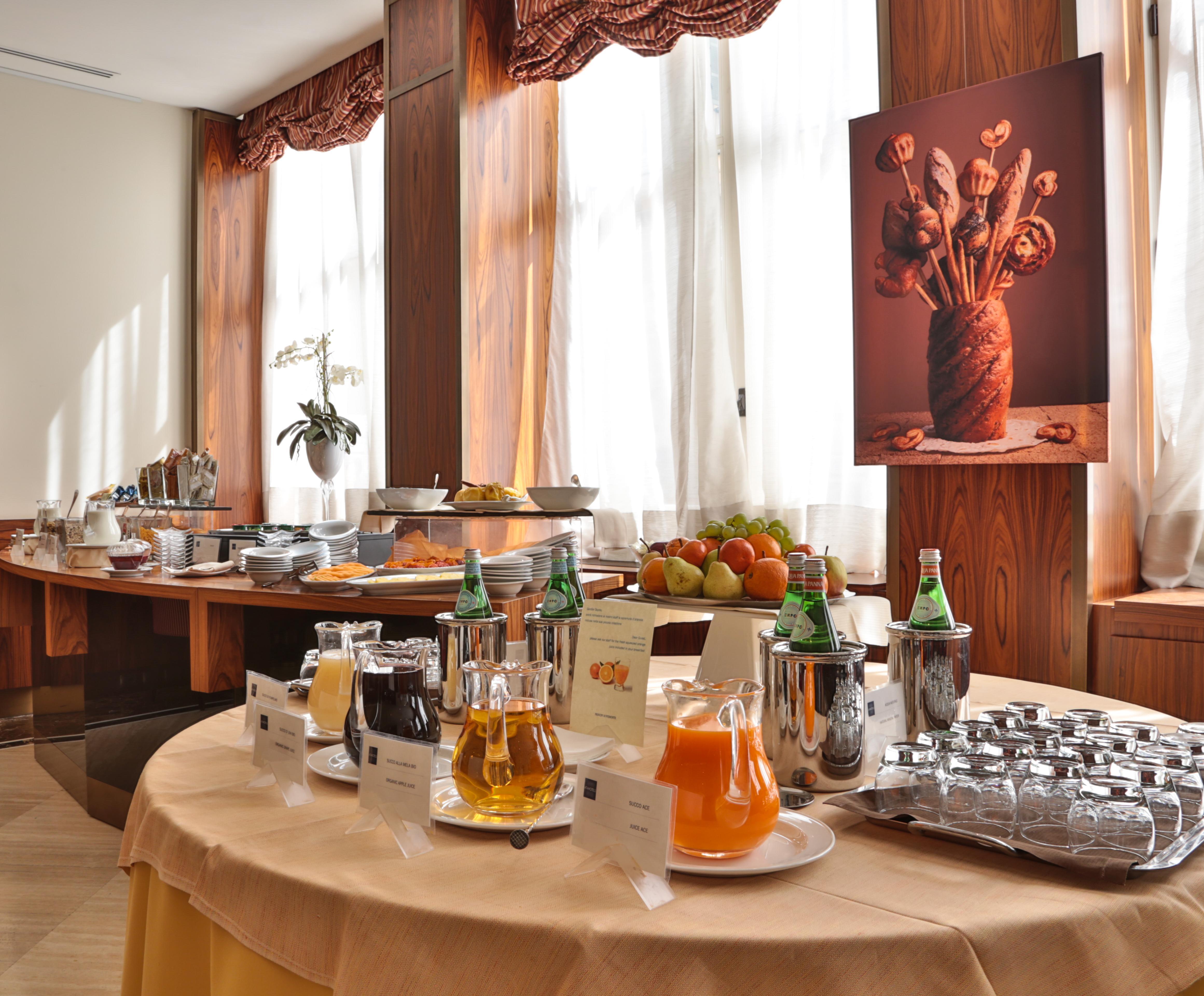 Principi di Piemonte | UNA Esperienze Torino Esterno foto A buffet