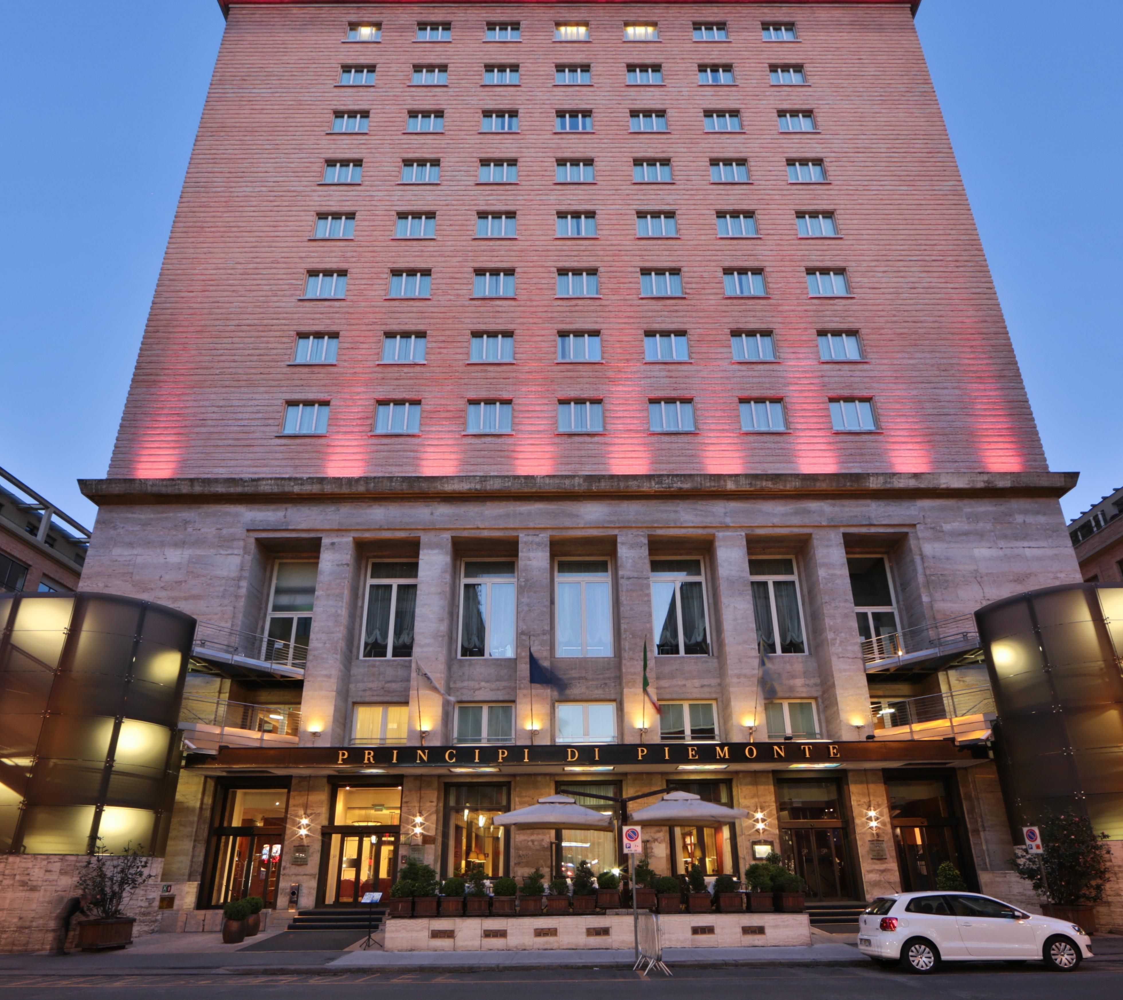 Principi di Piemonte | UNA Esperienze Torino Esterno foto The hotel in 2014