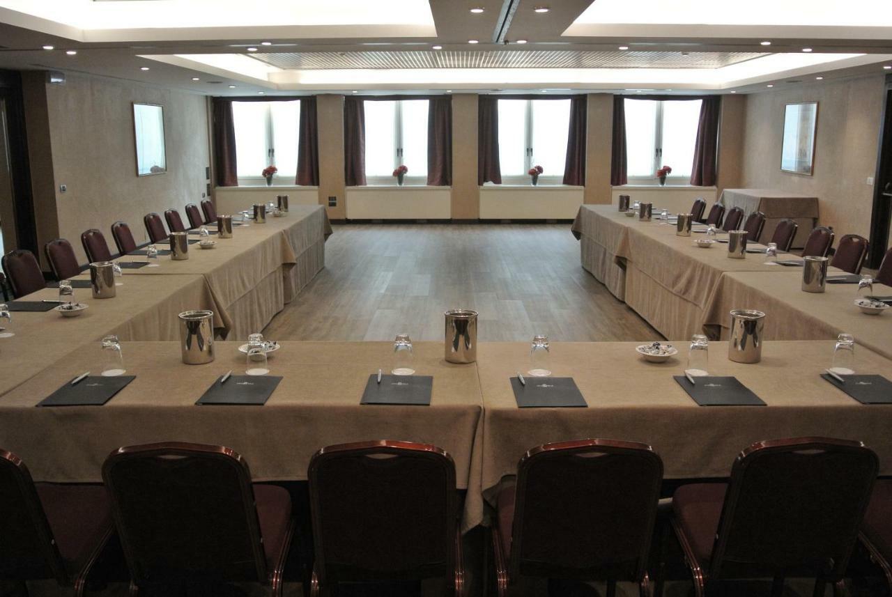 Principi di Piemonte | UNA Esperienze Torino Esterno foto The meeting room of the European Economic and Social Committee