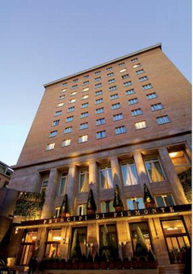 Principi di Piemonte | UNA Esperienze Torino Esterno foto The hotel in 2011